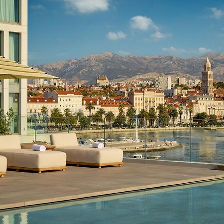 Hotel Ambasador 스플리트 외부 사진 View from the hotel
